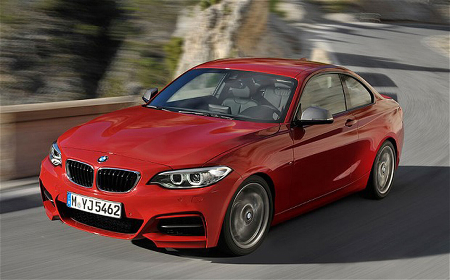 BMW 2 Series M235i Coupé pricing, images and specs