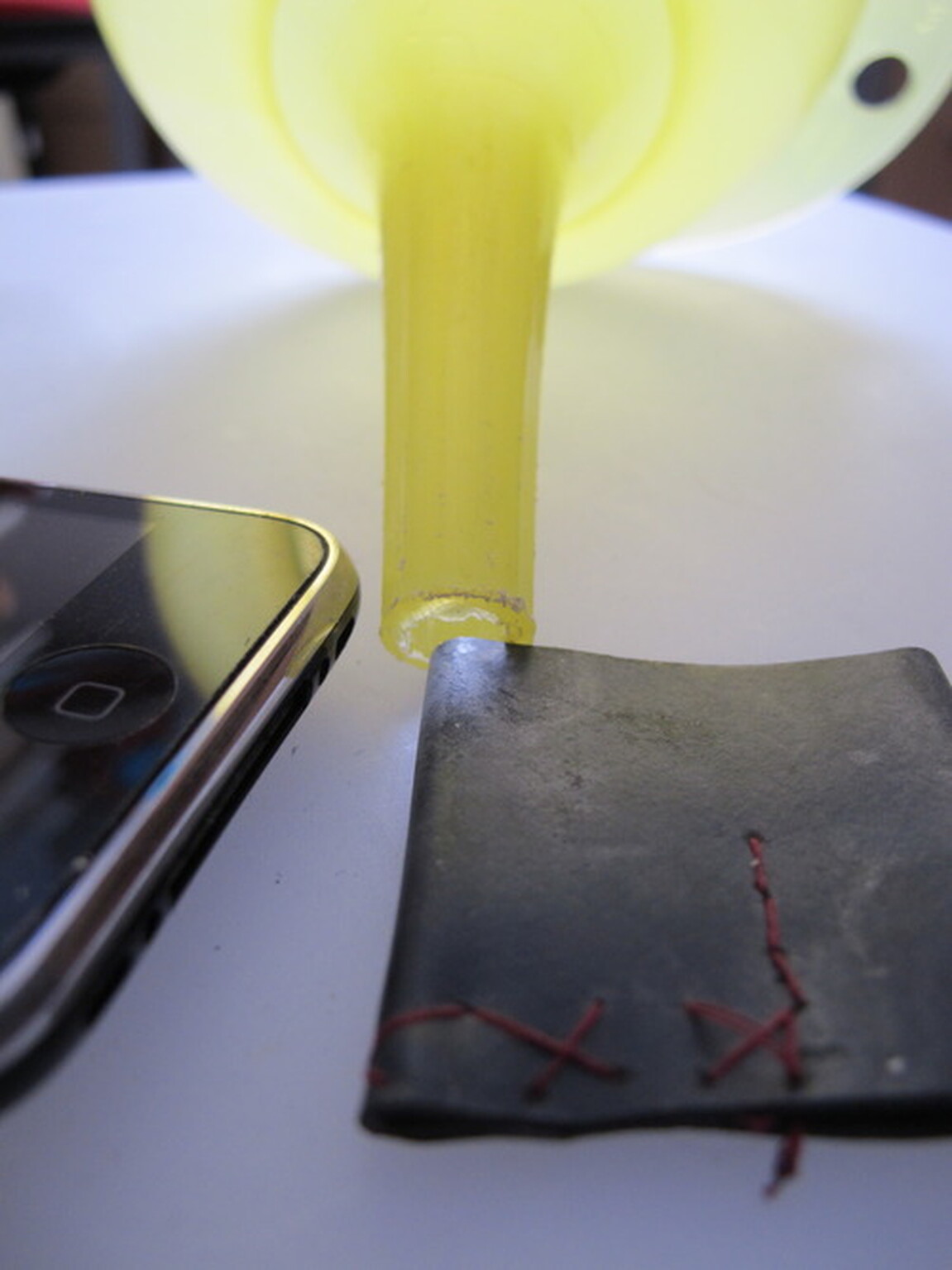 Extrasound phone hack amplifies handset speakers using a funnel