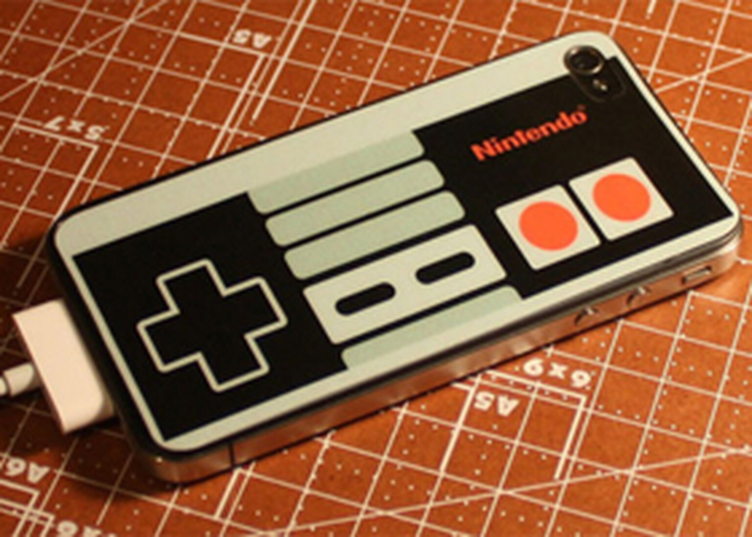 iPhone 4 gets turned into a NES controller, sort of