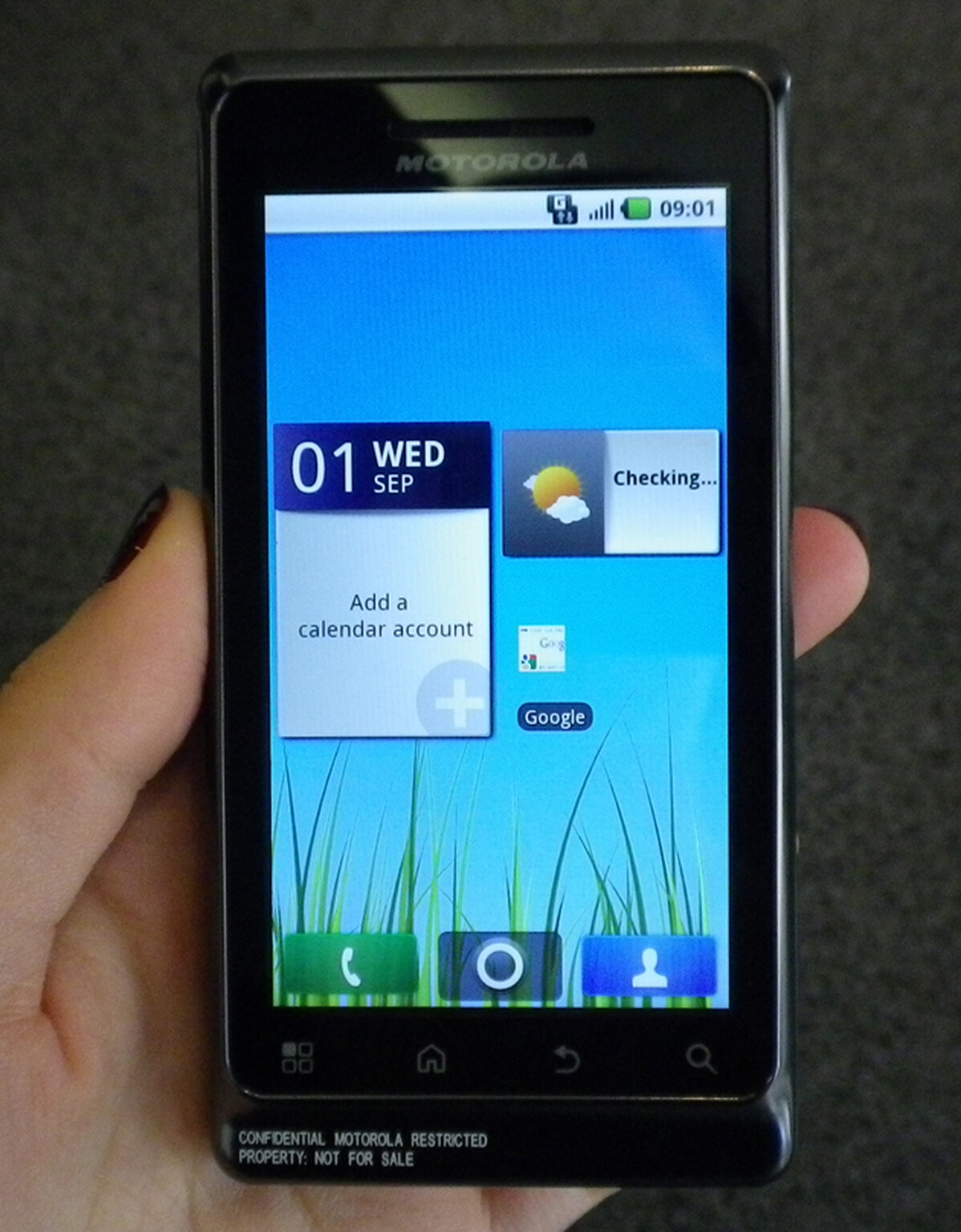 Hands-on with the Motorola Milestone 2 and Motorola Defy