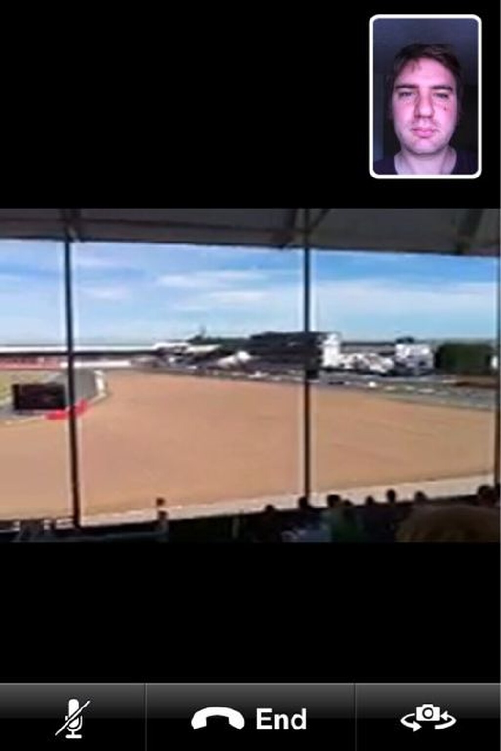 iPhone 4 plus MiFi equals FaceTime fun (almost) anywhere