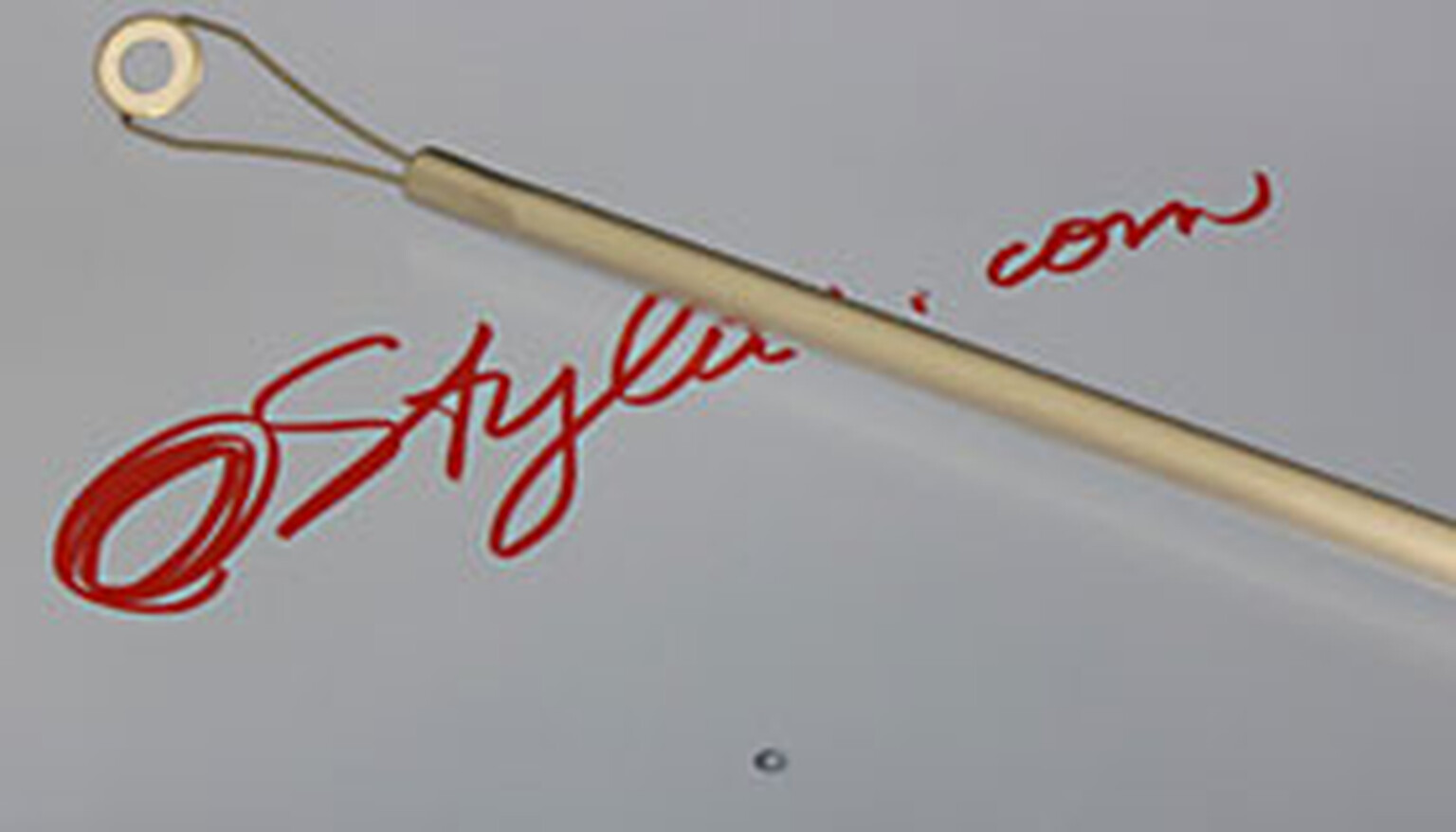 oStylus: Capacitive stylus designed for drawing and sketching