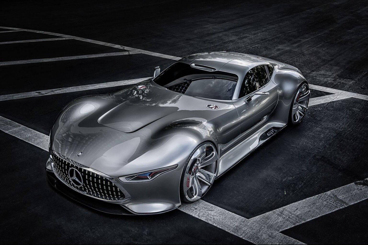 Mercedes-Benz and Gran Turismo come together to make one tasty sports car