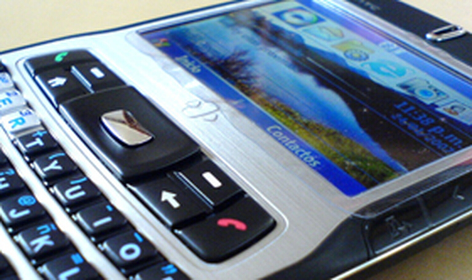 Remember Windows Mobile? It sucked
