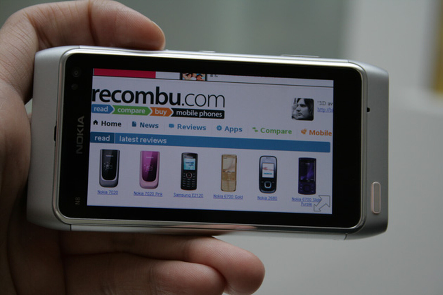 Nokia N8 hands-on pictures