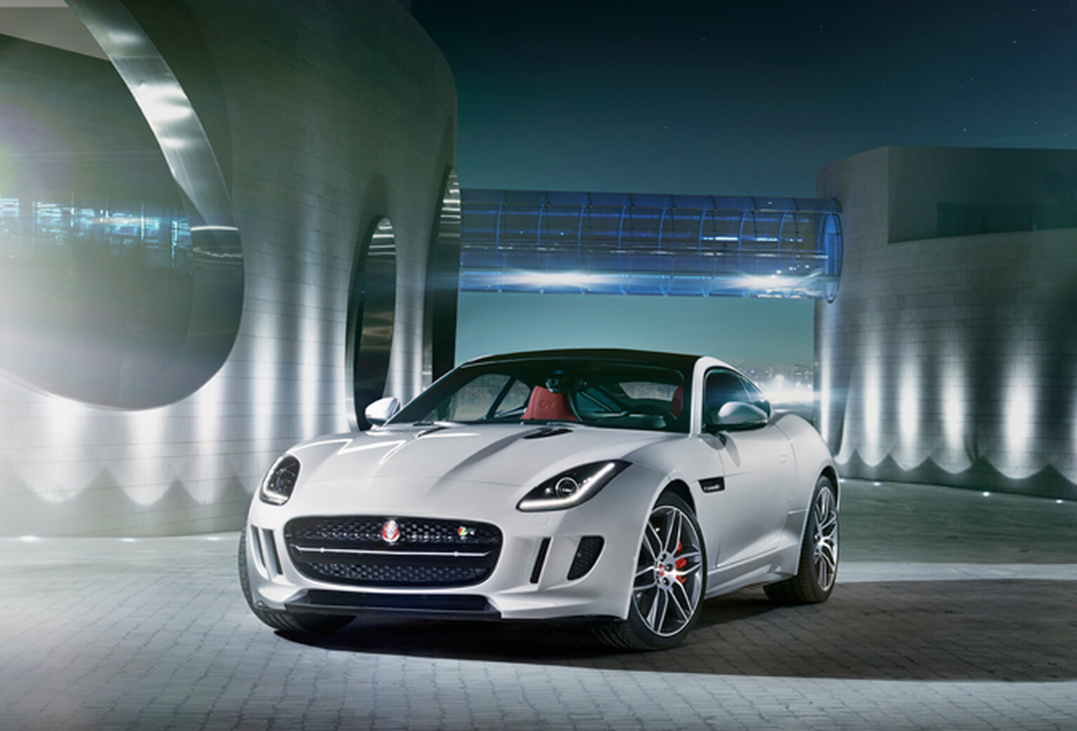 Jaguar F-Type Coupe vs F-Type Convertible