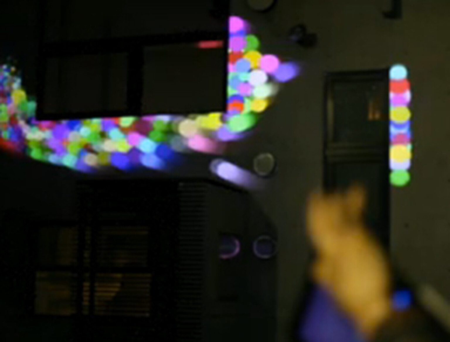 Aircord uses iPad and iPhone to create projection magic