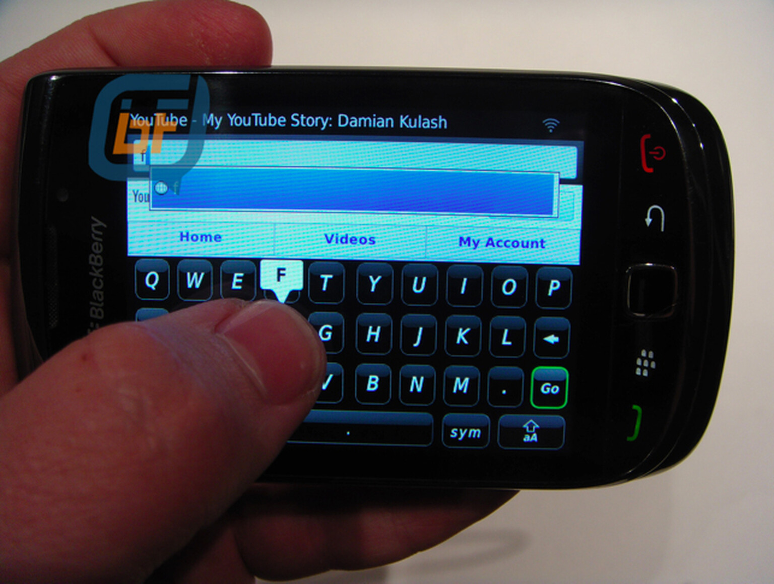 BlackBerry 9800 pictures leak: Touchscreen slider not as hideous as we thought