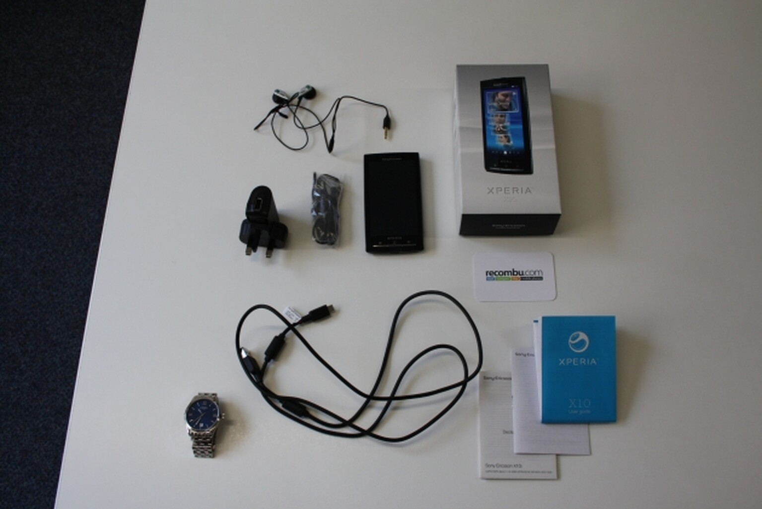 Sony Ericsson X10: What's in the box?