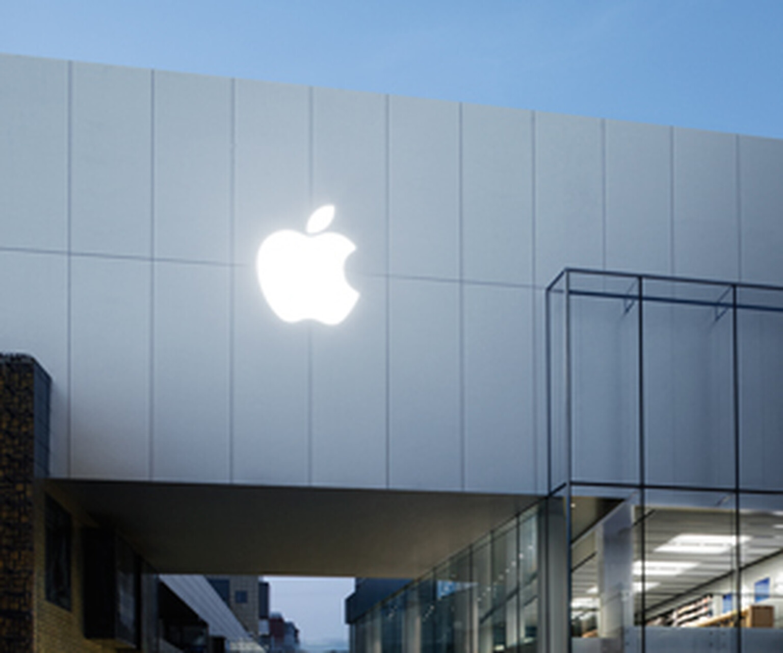 'iPhone HD' coming out this summer? WSJ says yes