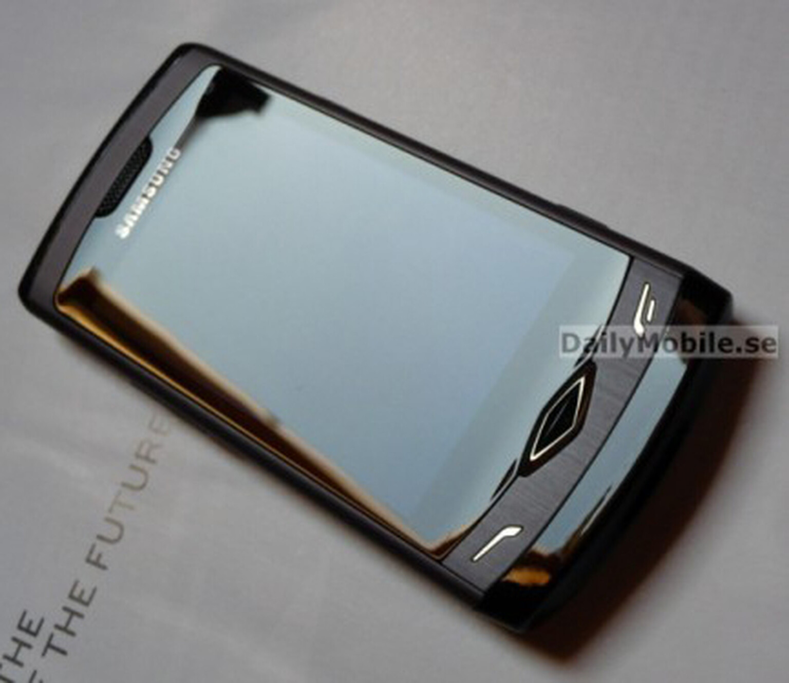 Samsung Wave S8500: Pics and specs leaked ashore