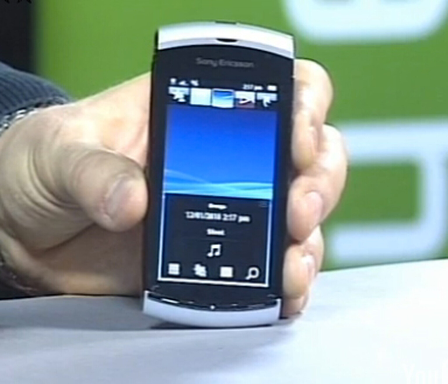 Sony Ericsson Vivaz: Speedy Symbian renamed