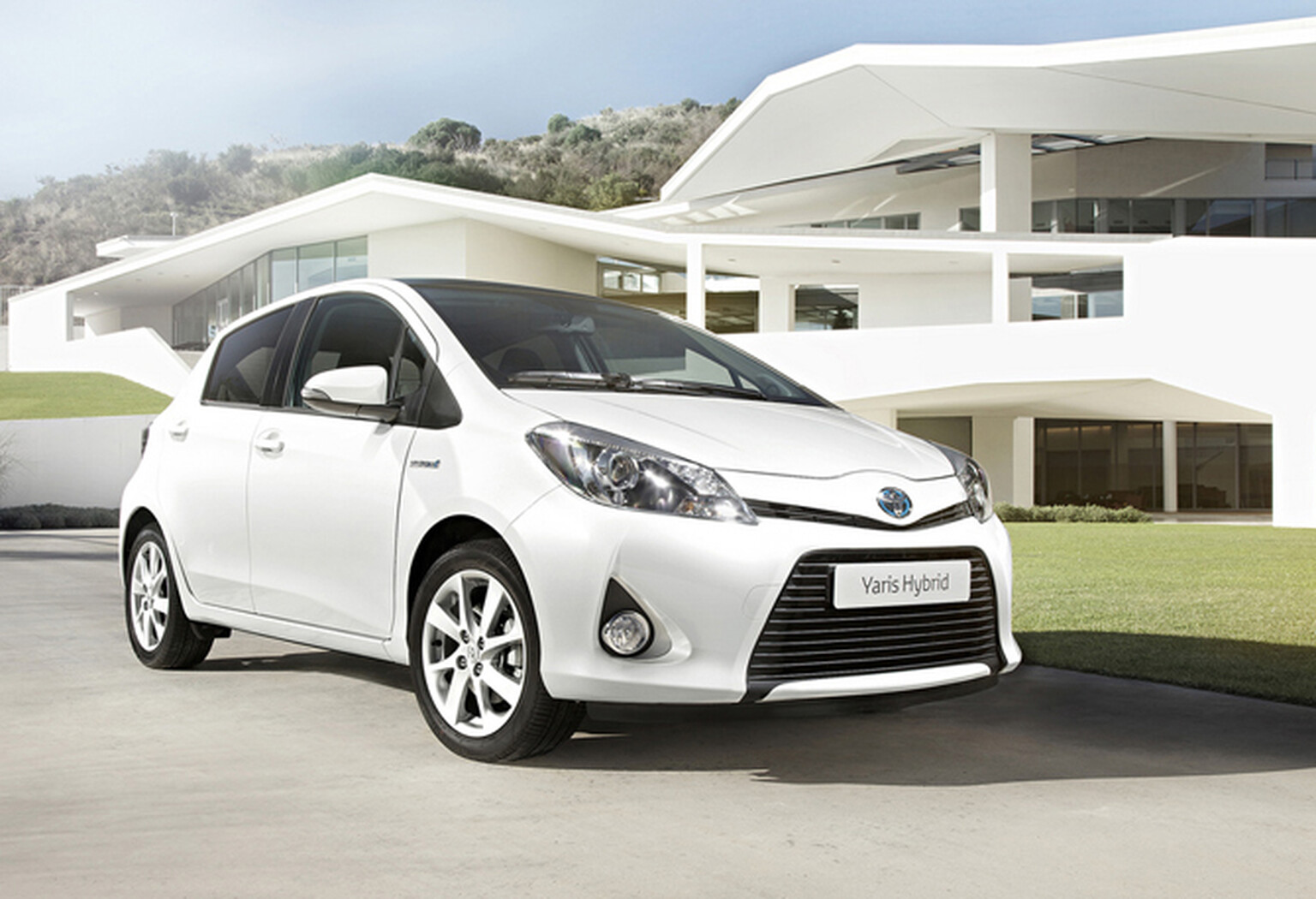 Toyota Yaris Hybrid is bad news for diesels, great news for your wallet