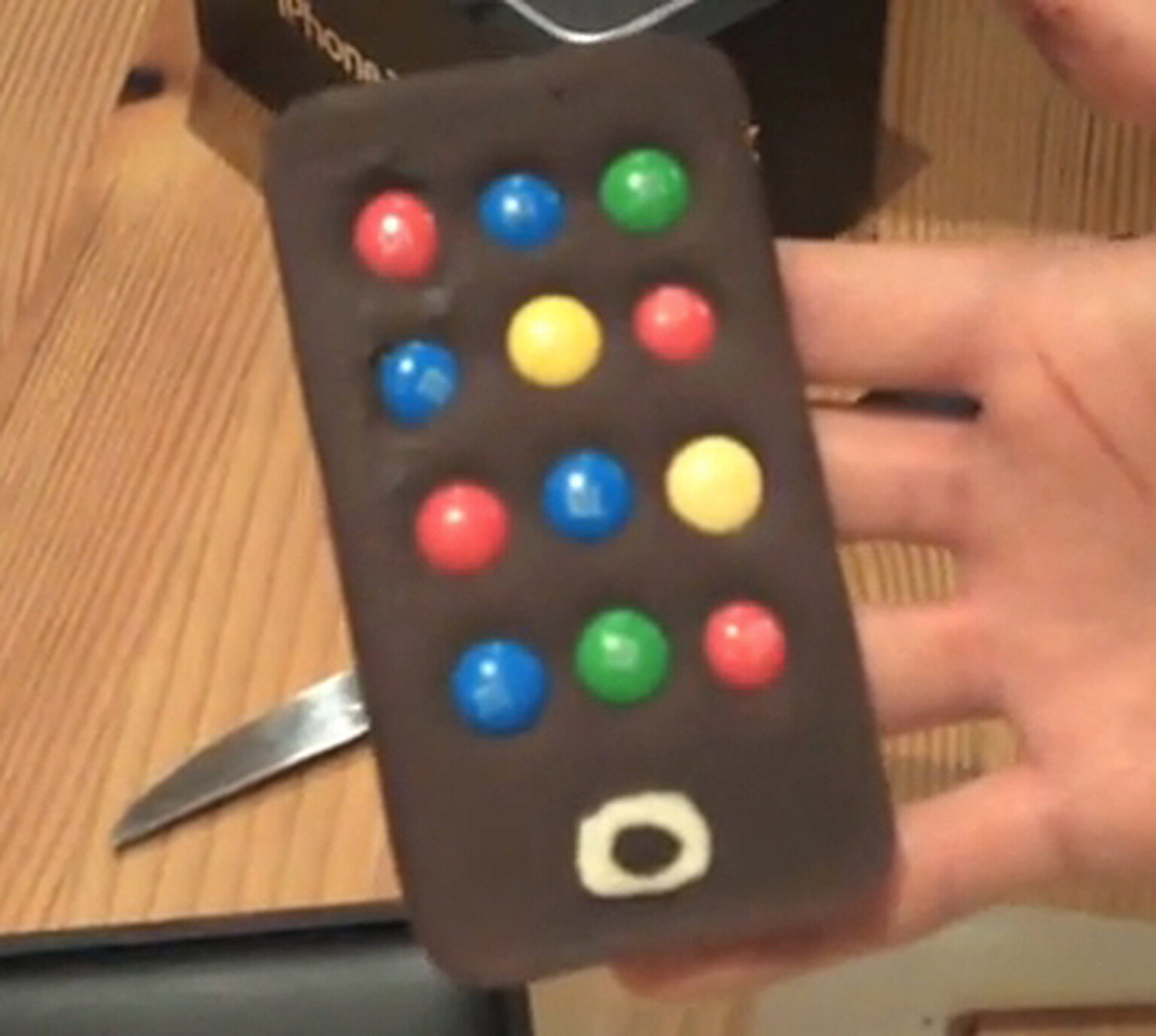 M&M iPhone: Make a chocolate iPhone using the iPhone packaging