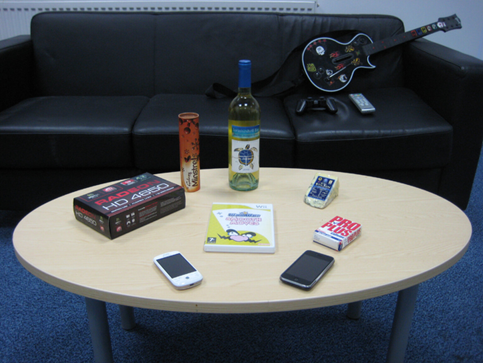 App Friday: Red Laser vs Barcode Scanner