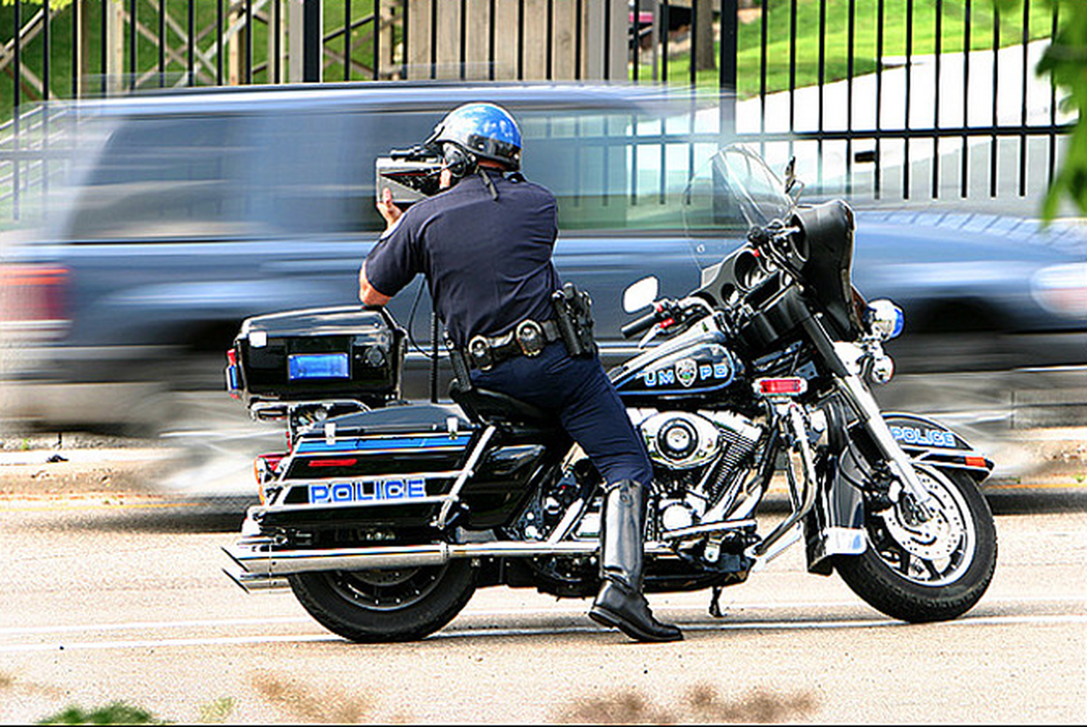 Science boffins use radiation pulse gun to stop a car in its tracks