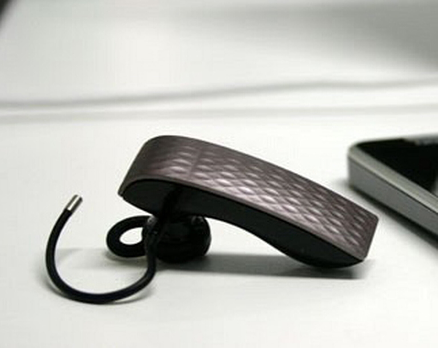 Jawbone Prime: Complete with handy knick-knack storage