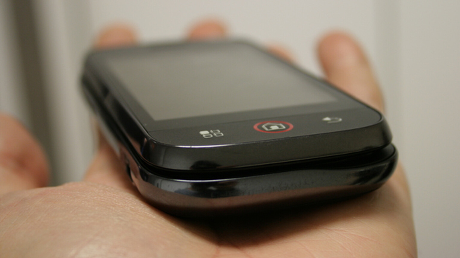 Motorola Dext and Motoblur hands-on