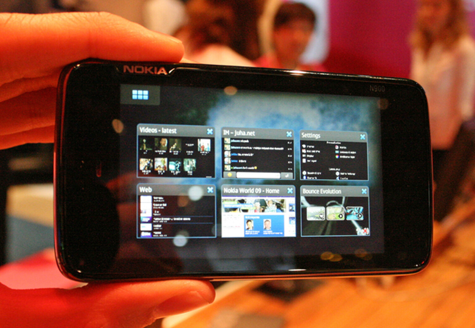 Nokia N900 hands-on