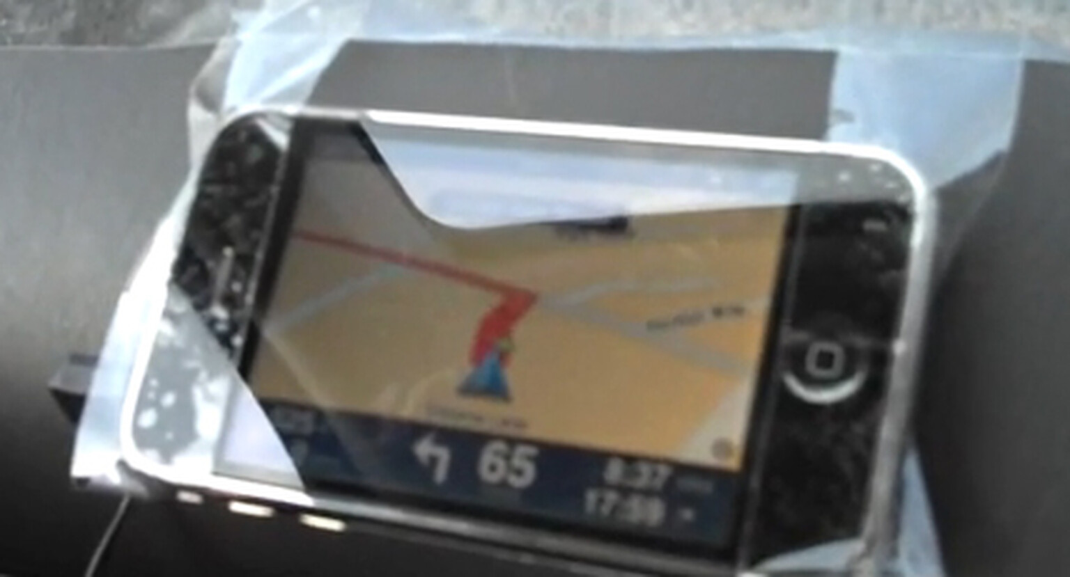TomTom for iPhone 3G and 3GS: Satisfied-nav