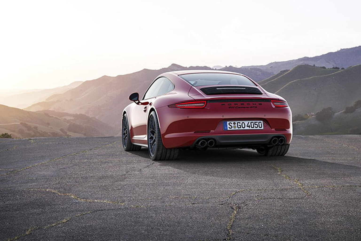 New Porsche 911 Carrera GTS gets a healthy 430hp
