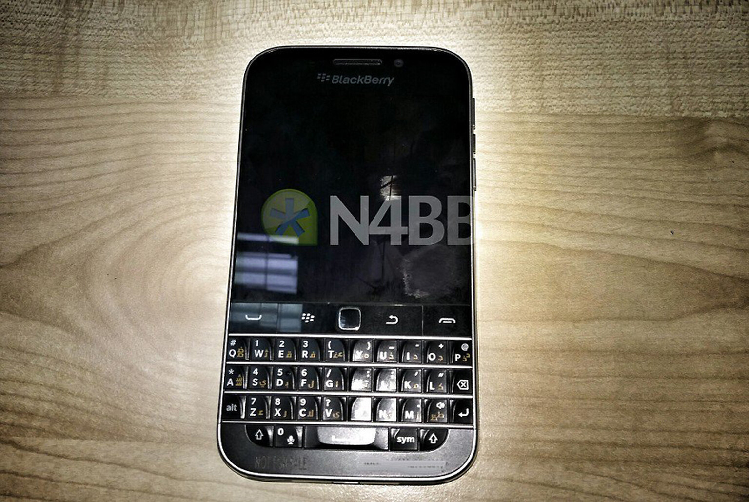 BlackBerry Classic specs and photos leak, shows little real improvement