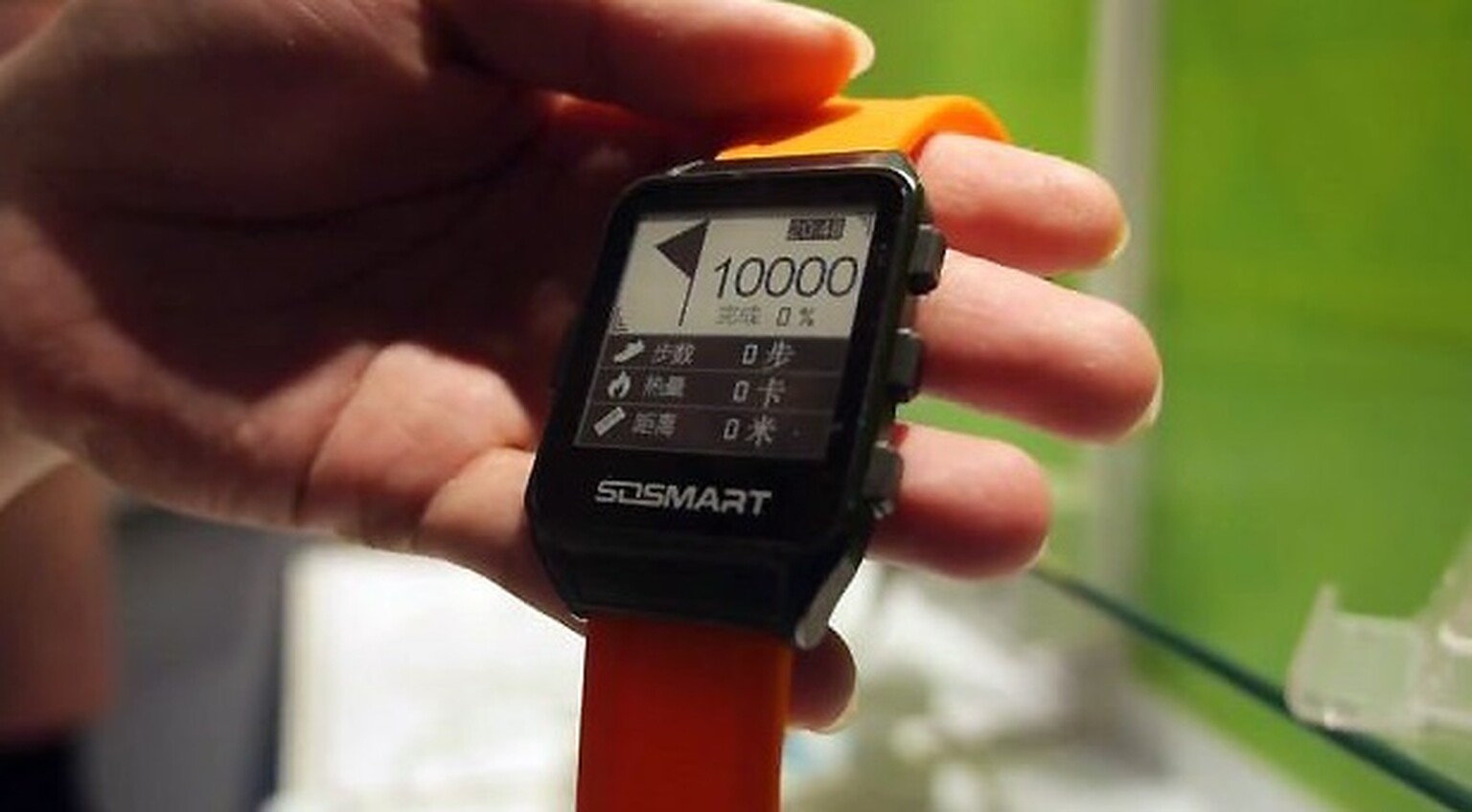 How the new Onyx smartwatch solves a critical wearable problem