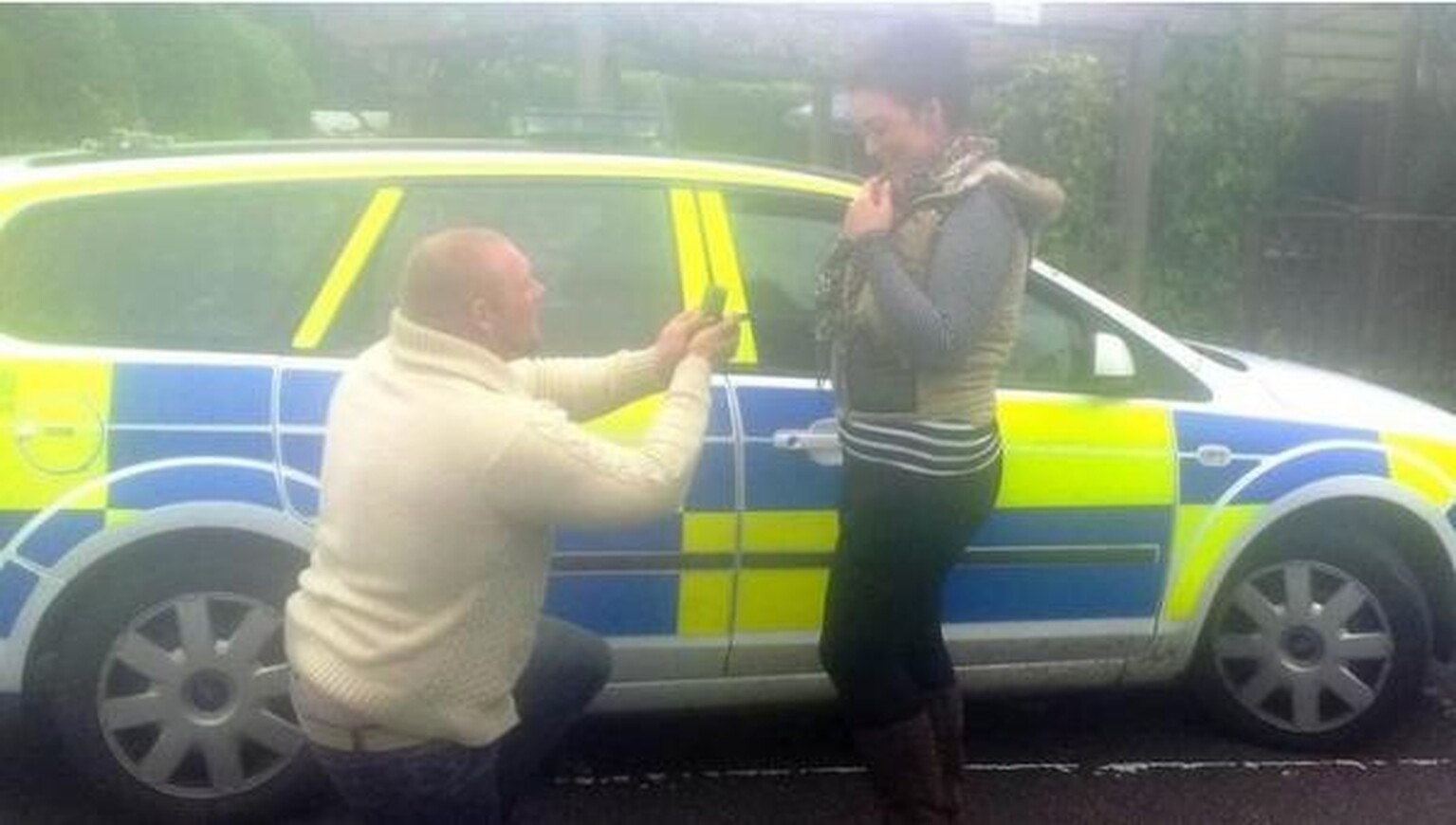 Somerset man proposes to girlfriend in cop car