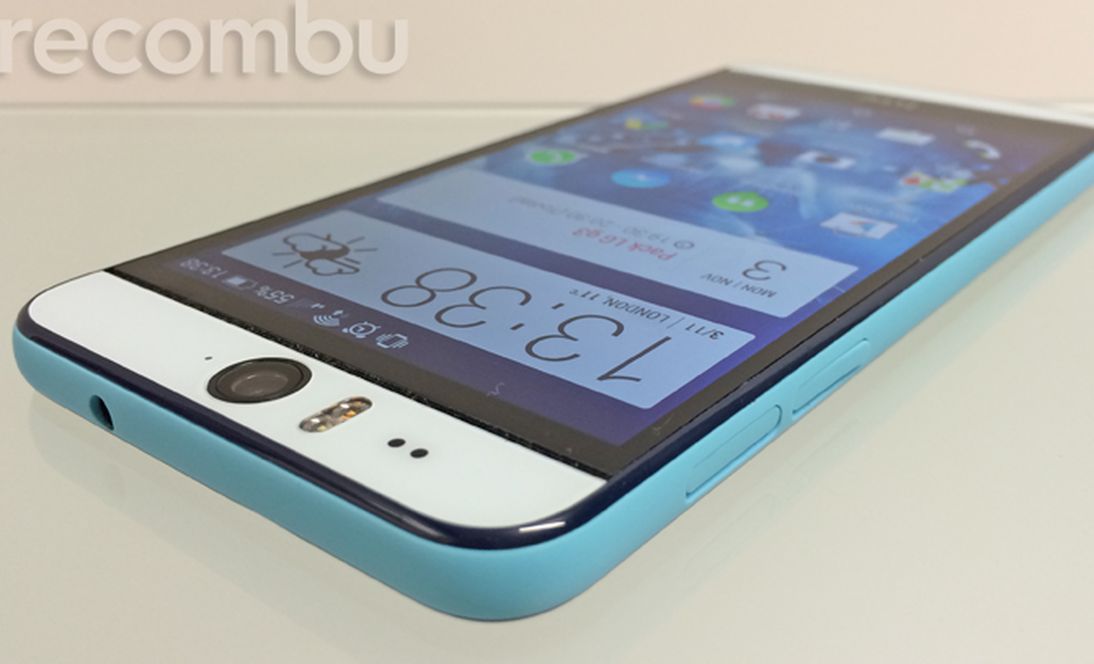 HTC Desire Eye Review: In Depth
