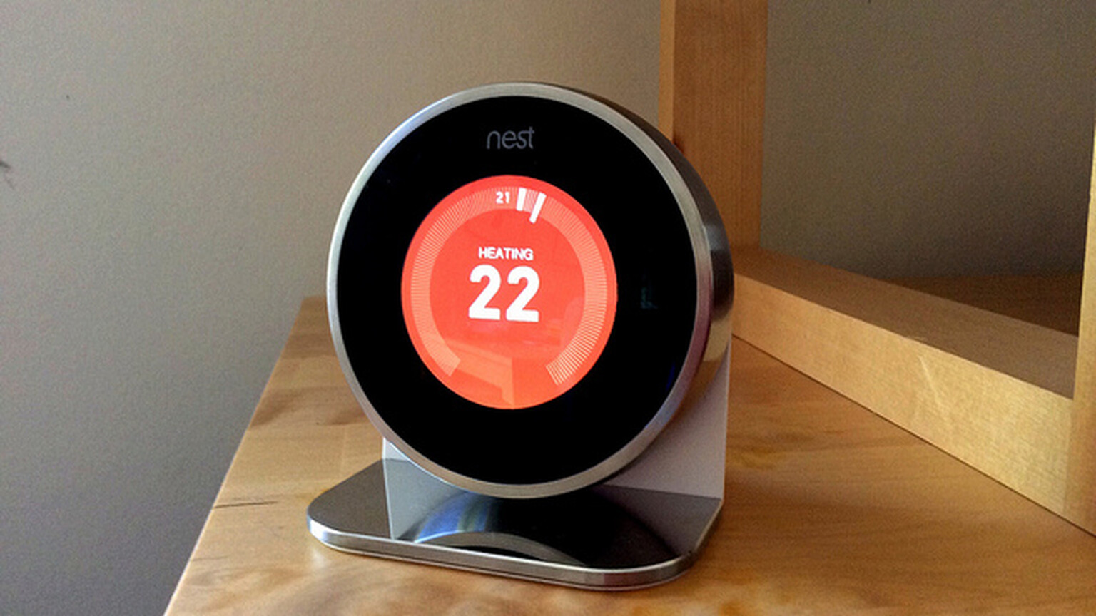 Nest thermostat update fine tunes learning for bigger savings