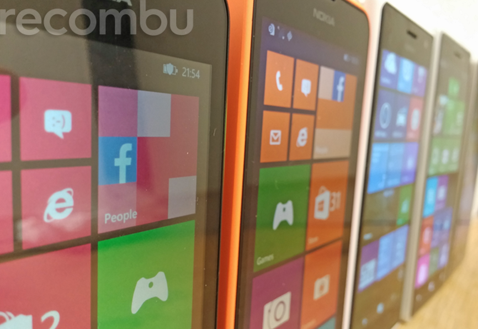 All Windows Phone 8 mobiles to get Windows 10 update