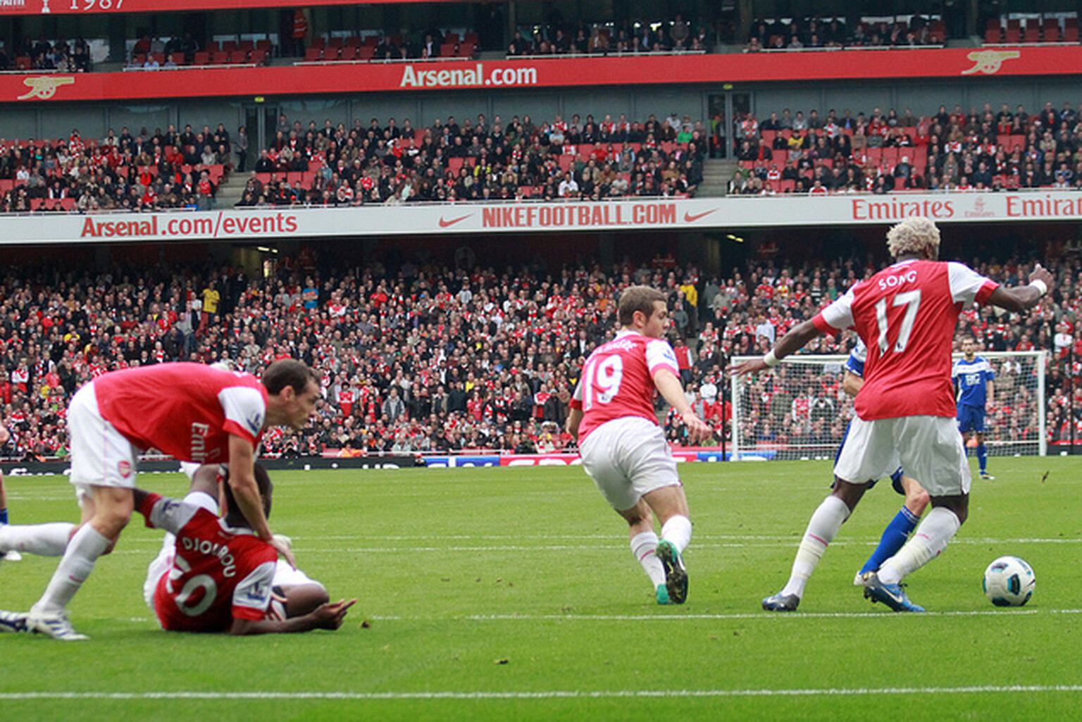 Ofcom kicks off Premier League TV bids probe following Virgin Media moan