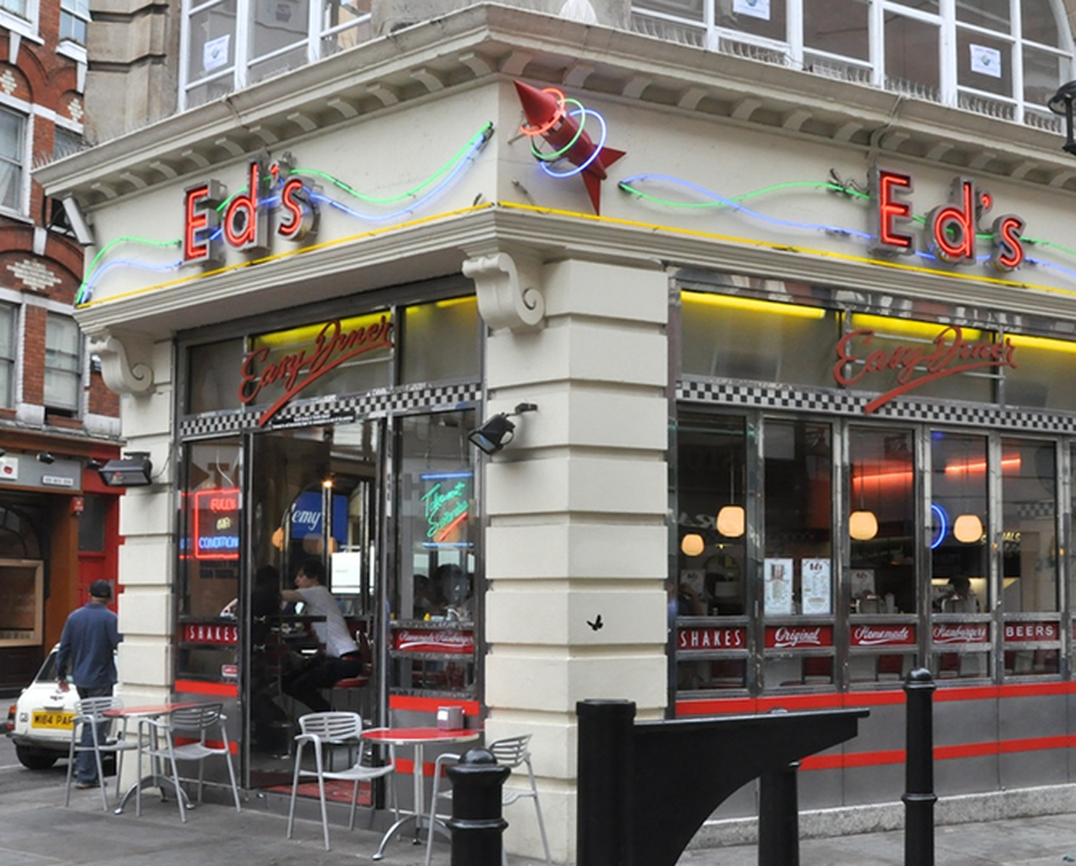 Free WiFi with your fries as The Cloud comes to Ed’s Easy Diner