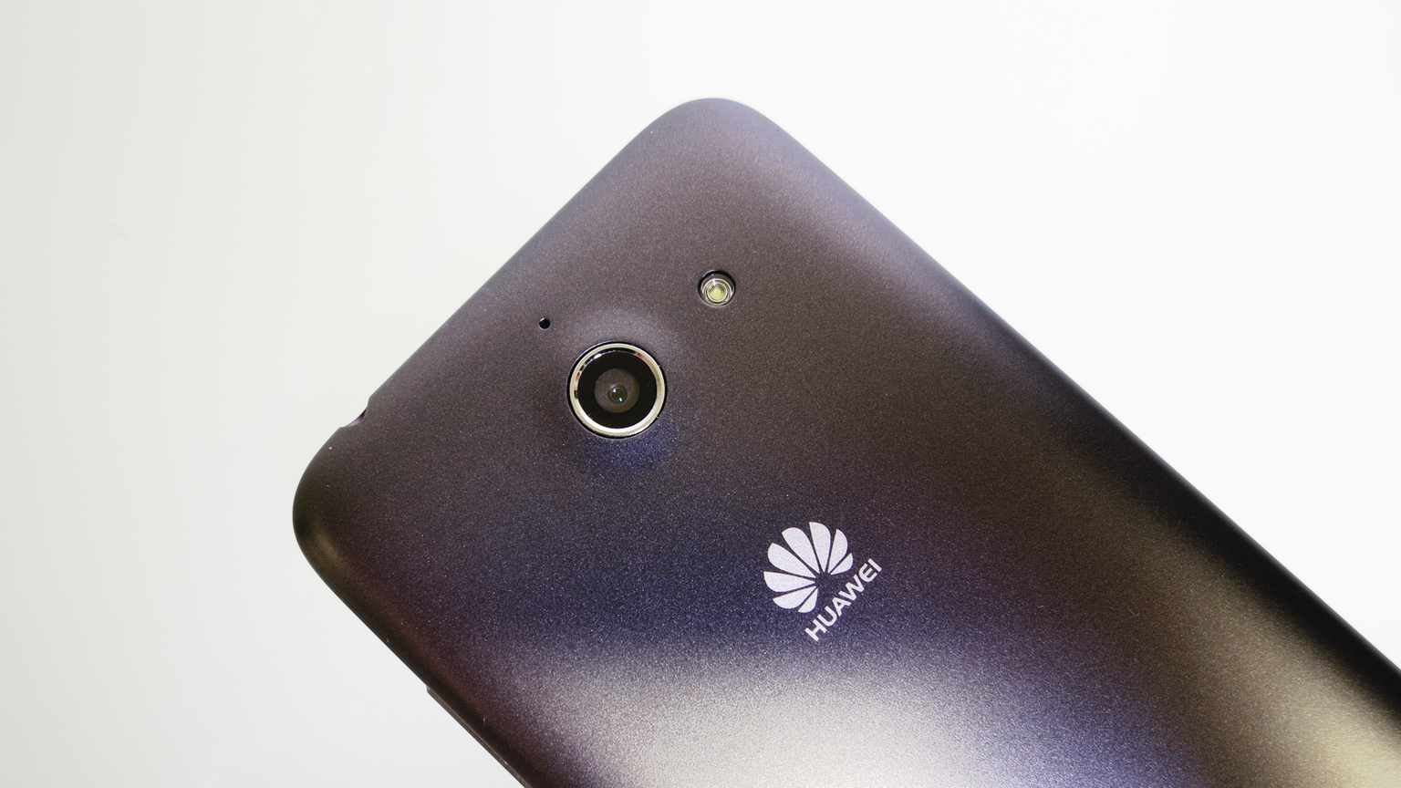 Huawei Ascend Y550 Review: In Depth