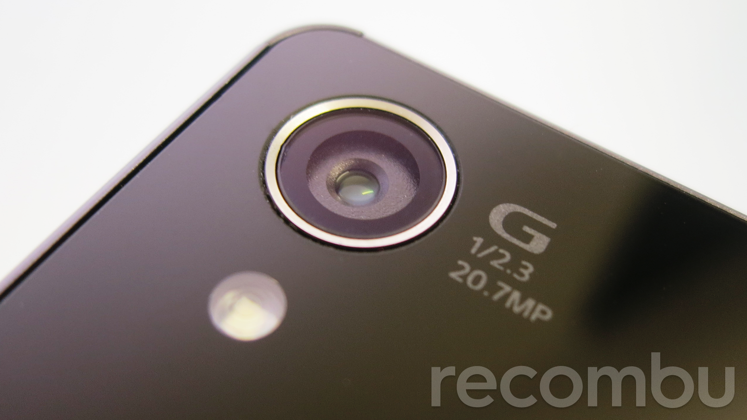 Sony Xperia Z4 Ultra phablet to launch alongside Xperia Z4