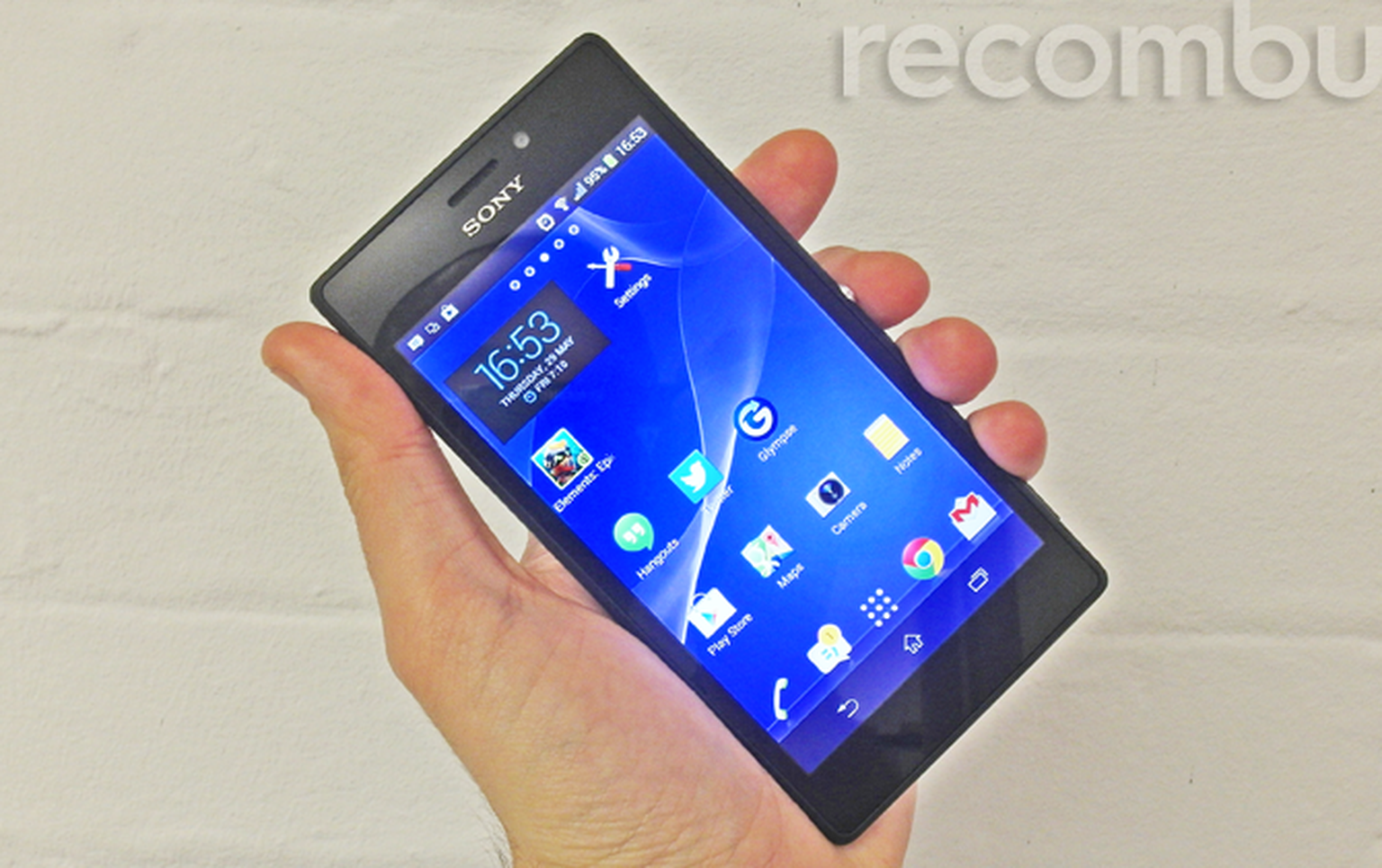 Recombu Christmas Wonderland Day 12: Win a Sony Xperia M2 smartphone