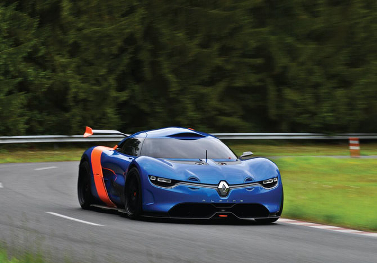 Renault Alpine A 110-50 concept delights in pictures