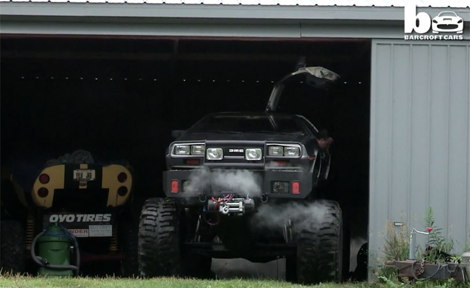 Is this the biggest DeLorean fan on earth?