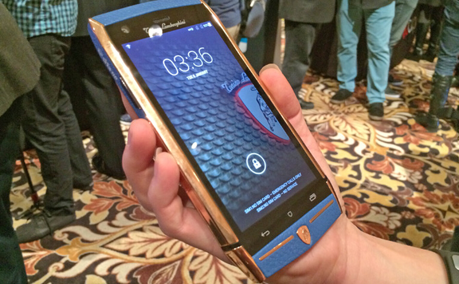 Tonino Lamborghini 88 Tauri phone hands on review at CES 2015