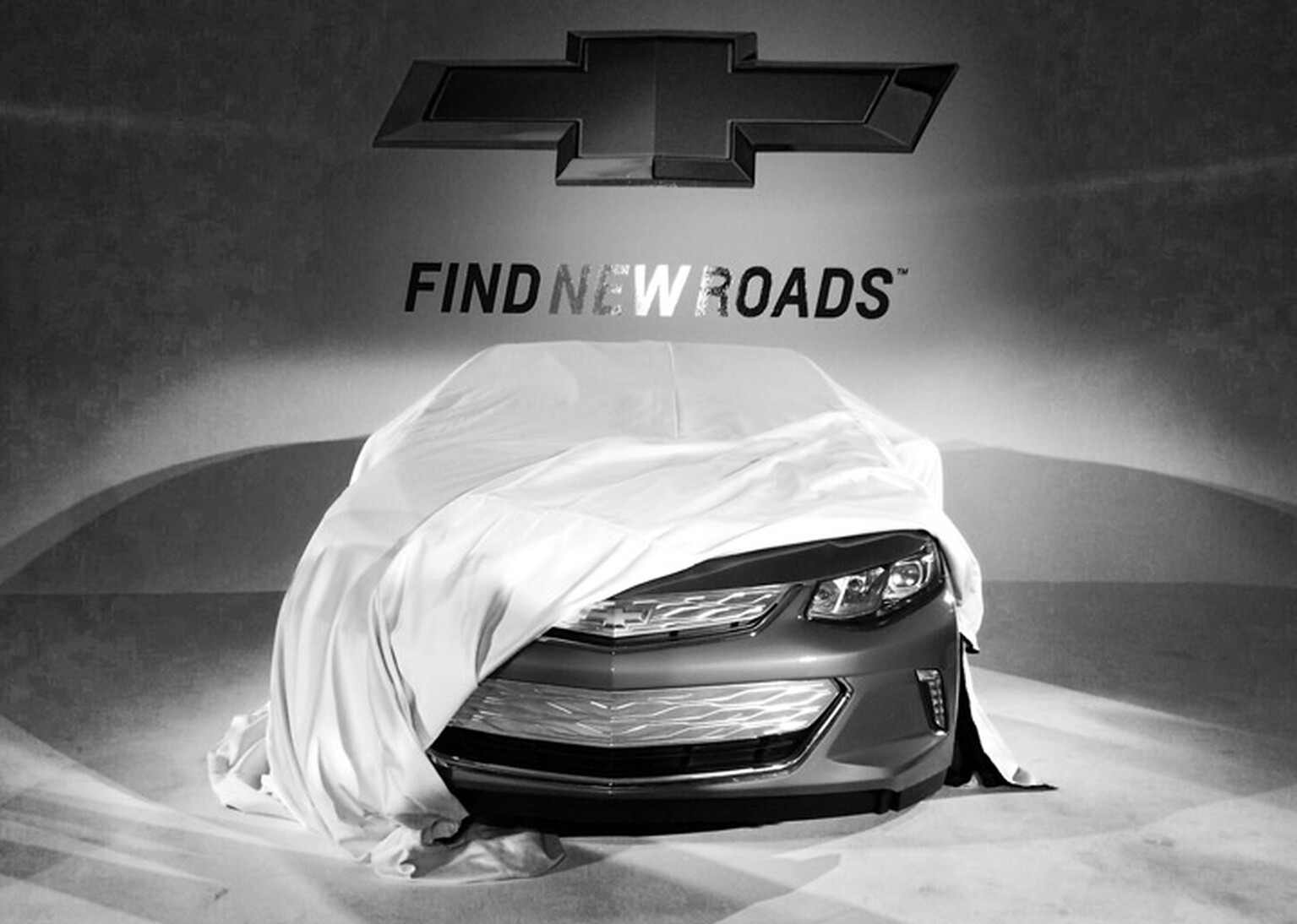 2016 Chevrolet Volt sparks attention in Vegas
