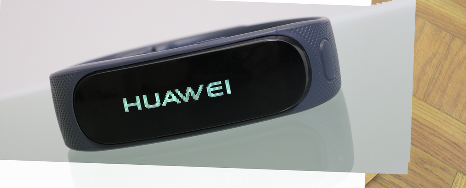 Huawei TalkBand B1 Review: In Depth