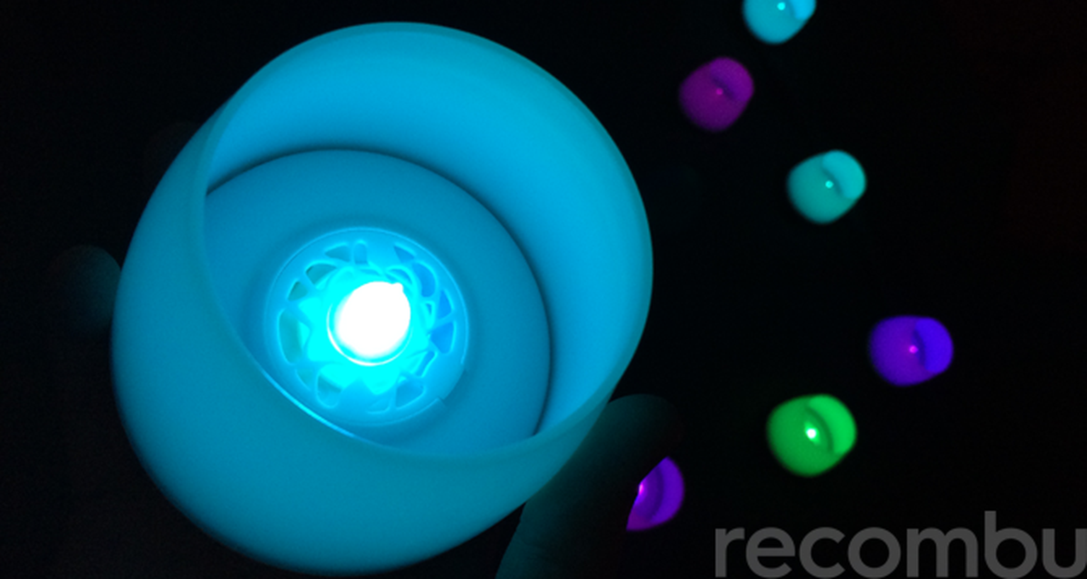 Hands-on with MiPow Playbulb candles and Elgato Avea: Sexy smart lighting at CES 2015