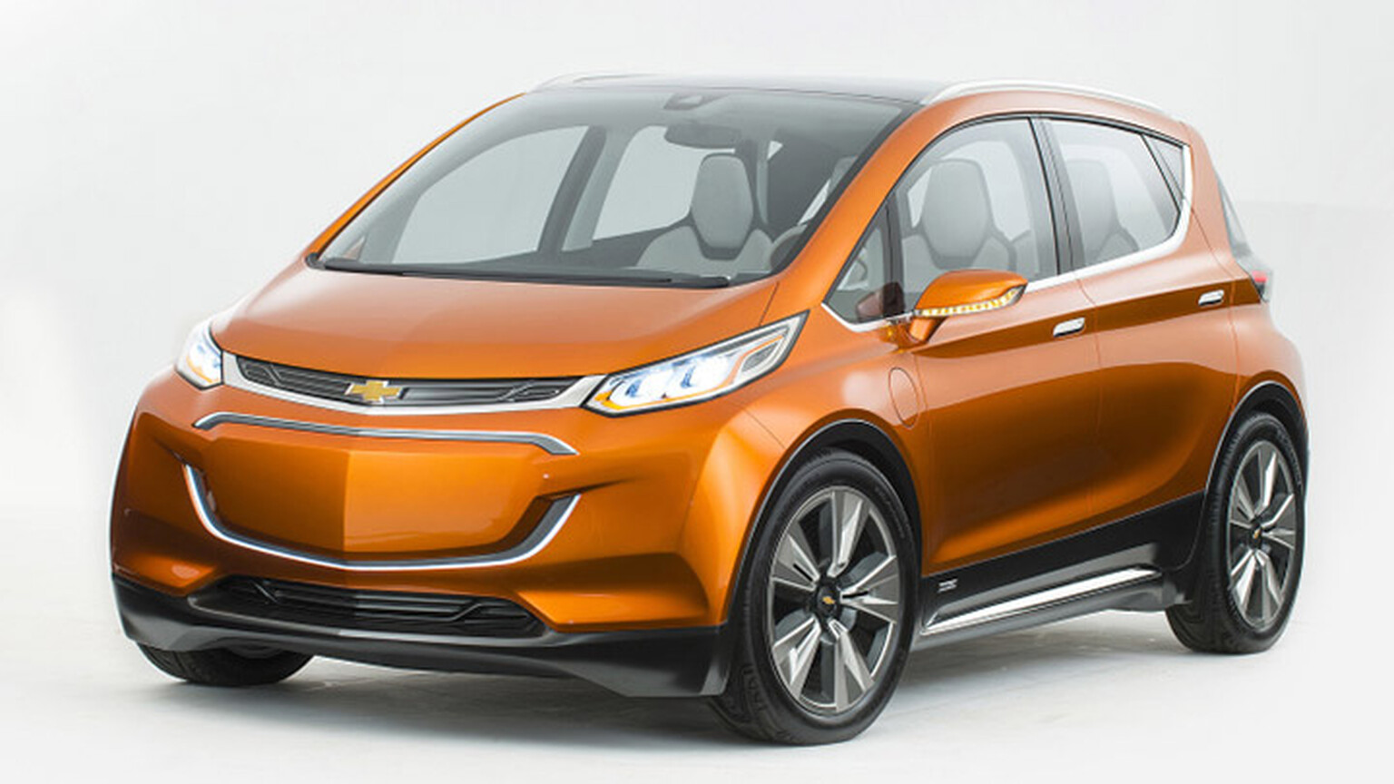 Chevrolet Bolt joins Volt in revolt