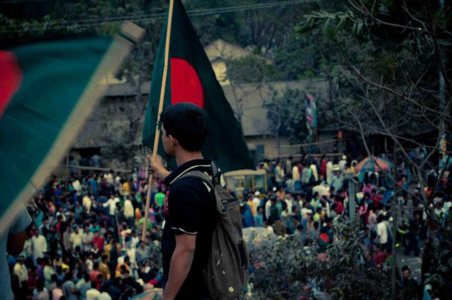 Bangladeshi telecoms authorities disable messaging app to subdue protests