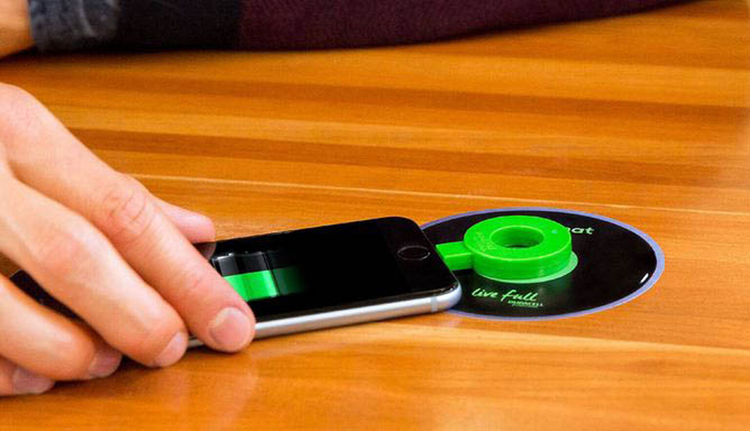When will wireless charging hit UK restaurants and cafés?