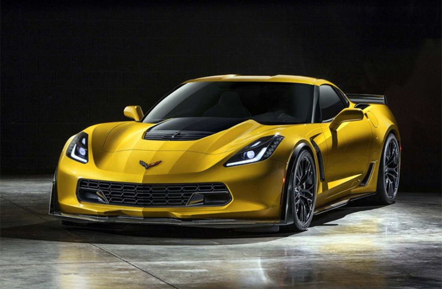 Chevrolet Corvette Z06 images leaked online
