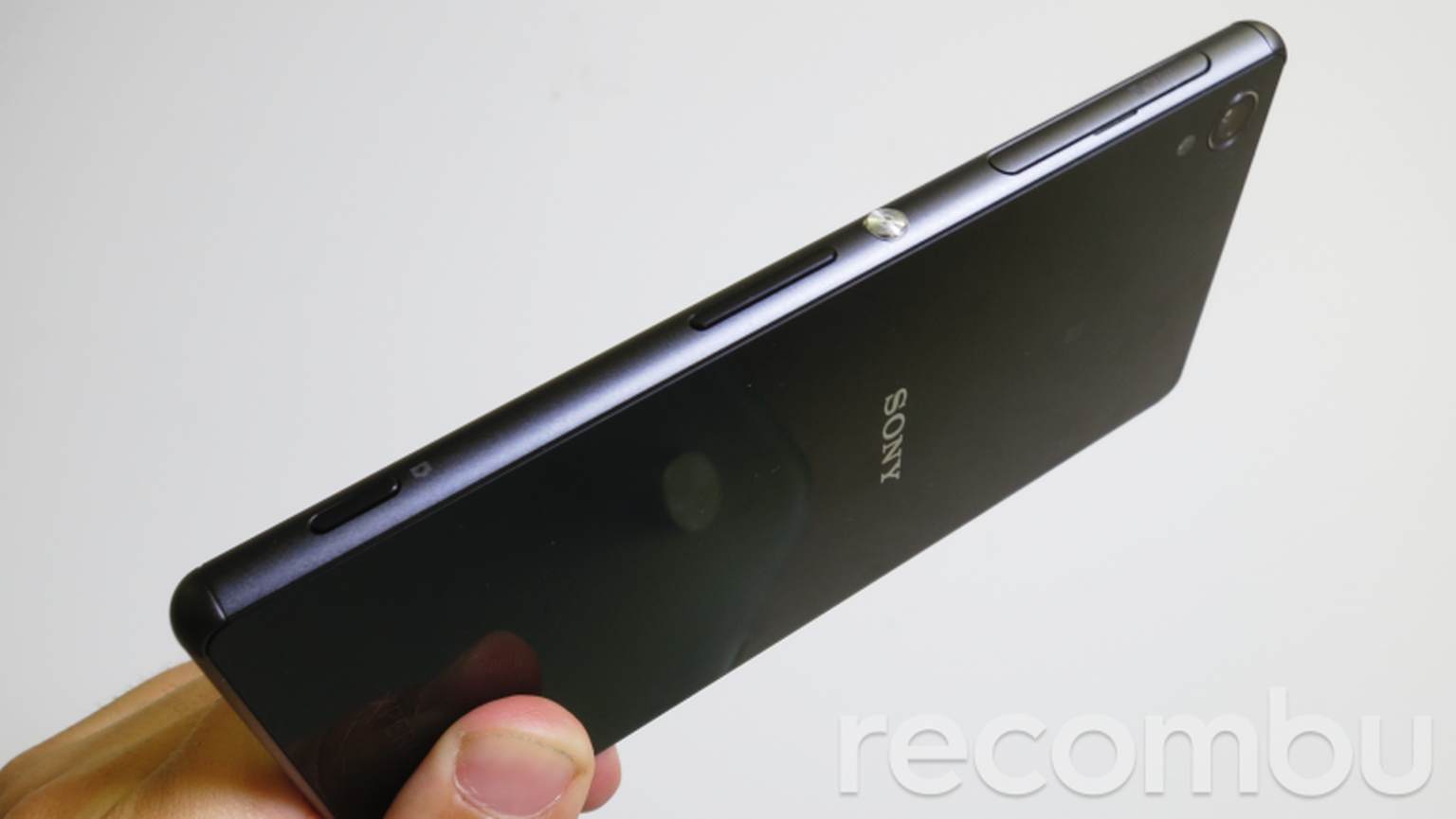 What sexy smartphones will Sony launch at MWC 2015?