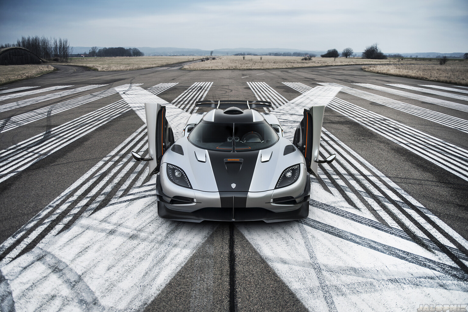 V8 power: Last of the legends
