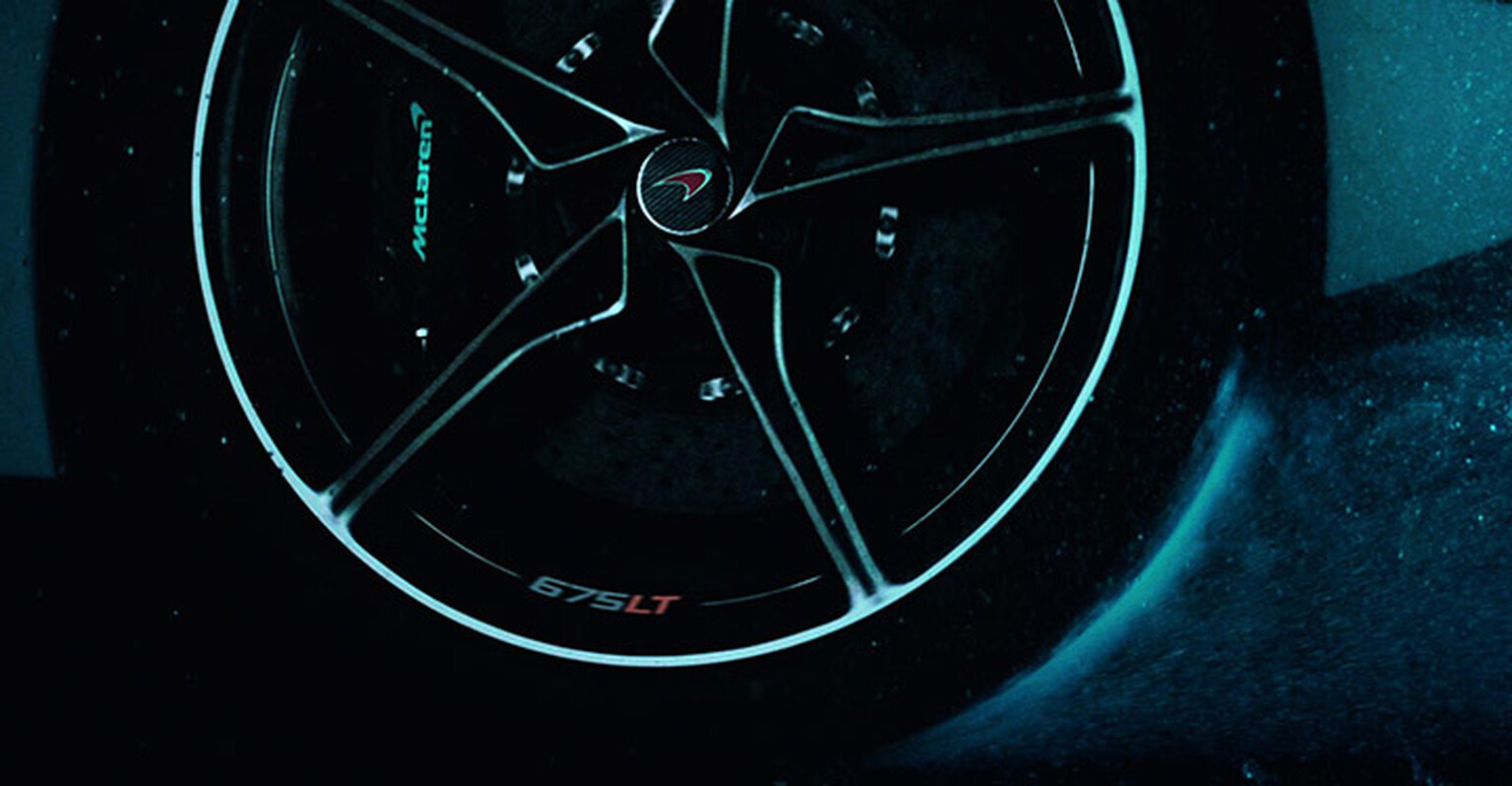 McLaren 675LT is a souped-up 650S for the race track