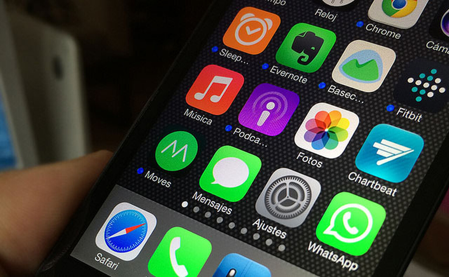 Don't expect any new features in iOS 9